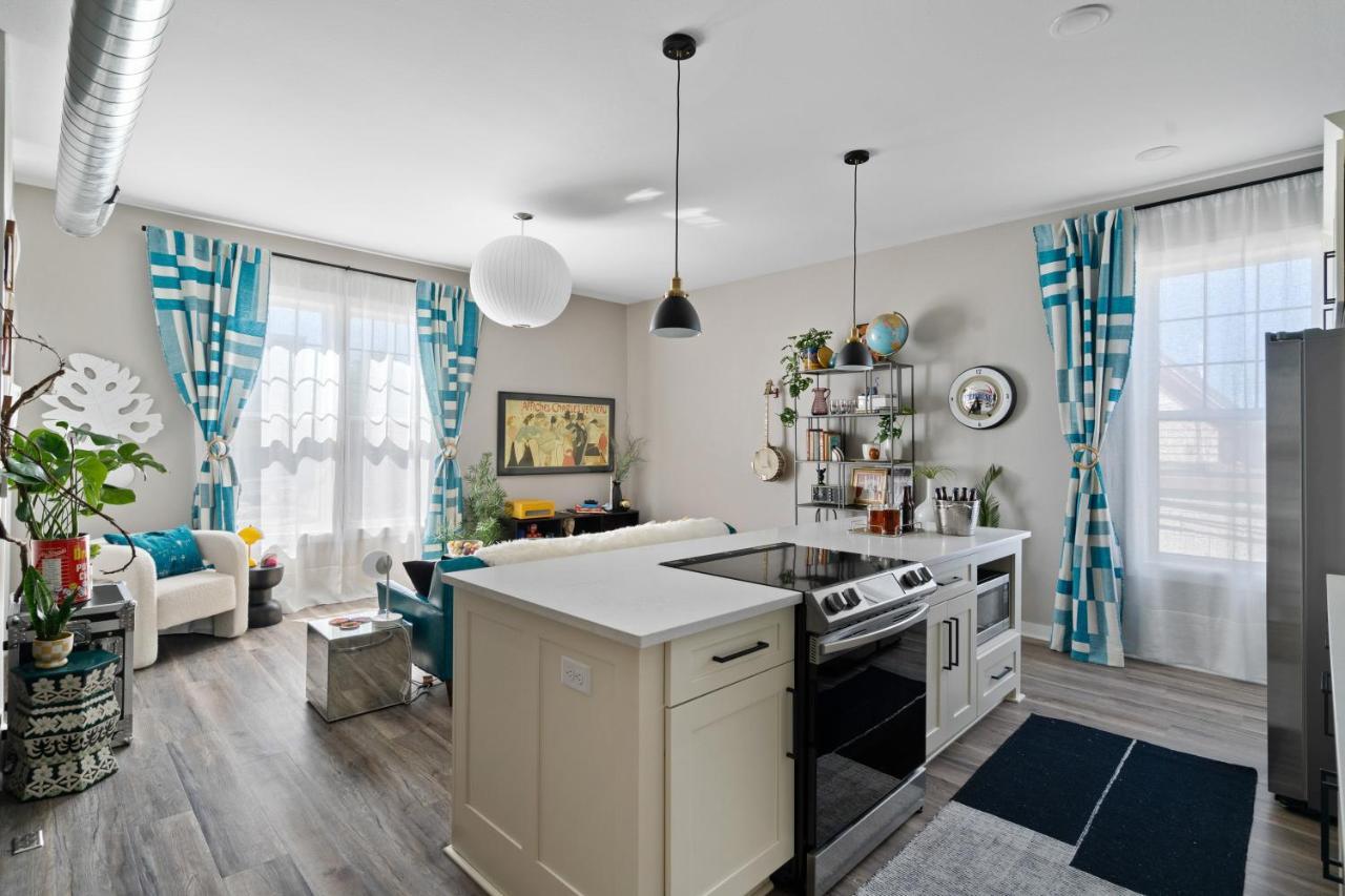 The Bentley Condotel, Heart Of Walkers Point With Garage, Yard Milwaukee Extérieur photo